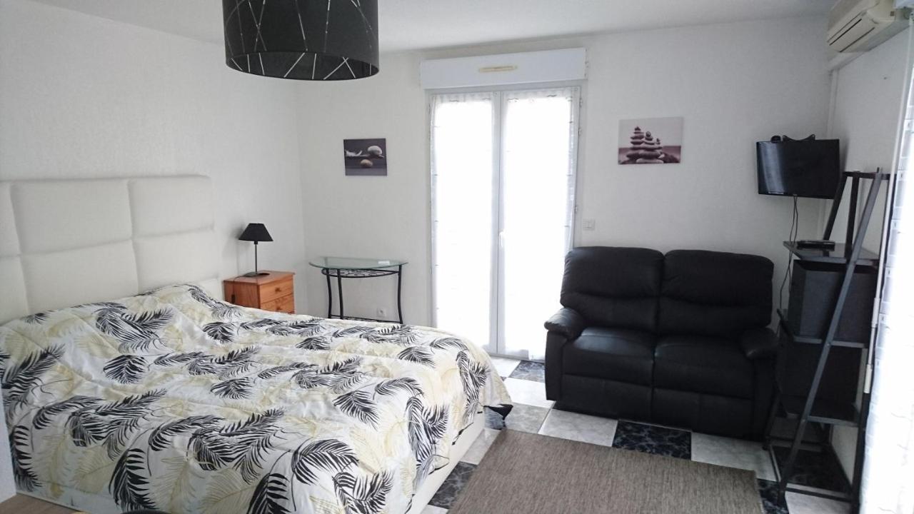 Appartements dans résidence Avec piscine - Mer à 500m Sainte-Marie-la-Mer Extérieur photo