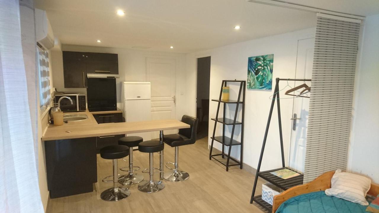 Appartements dans résidence Avec piscine - Mer à 500m Sainte-Marie-la-Mer Extérieur photo